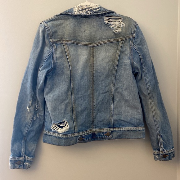 RETROFETE Karina Distressed Denim Jean Jacket in Zephyr size medium - Picture 9 of 15